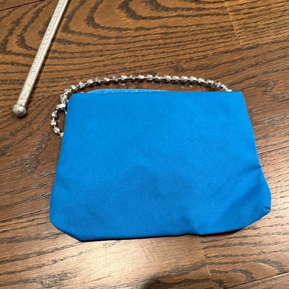 Elsa Princess Halloween costume Sparkling Blue Princess Costume for Kids - Picture 14 of 15